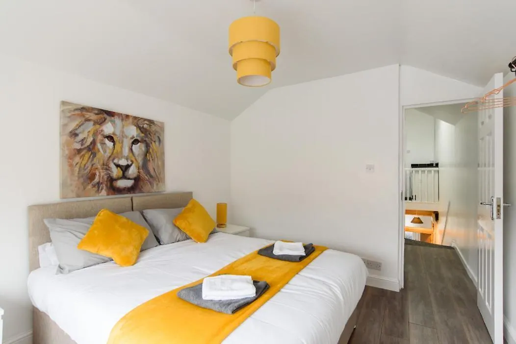 Salisbury Road Apartment By Property Promise contacts