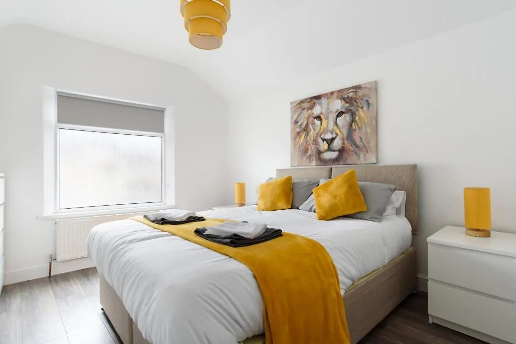 Salisbury Road Apartment By Property Promise Cardiff