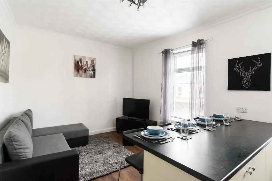 Salisbury Road Apartment By Property Promise Cardiff