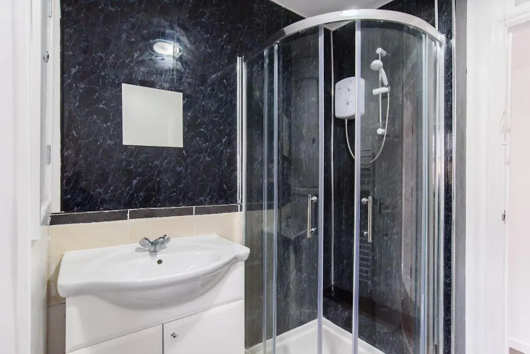 Salisbury Road Apartment By Property Promise Cardiff 0*,