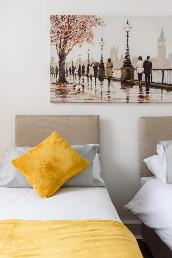 Salisbury Road Apartment By Property Promise Cardiff
